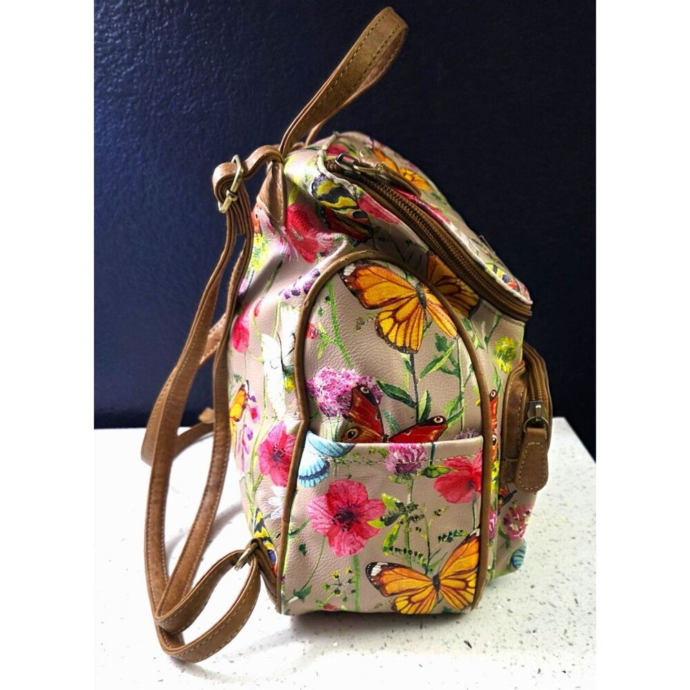 Multi-Sac Major Butterfly Print Backpack - Picture 2 of 11